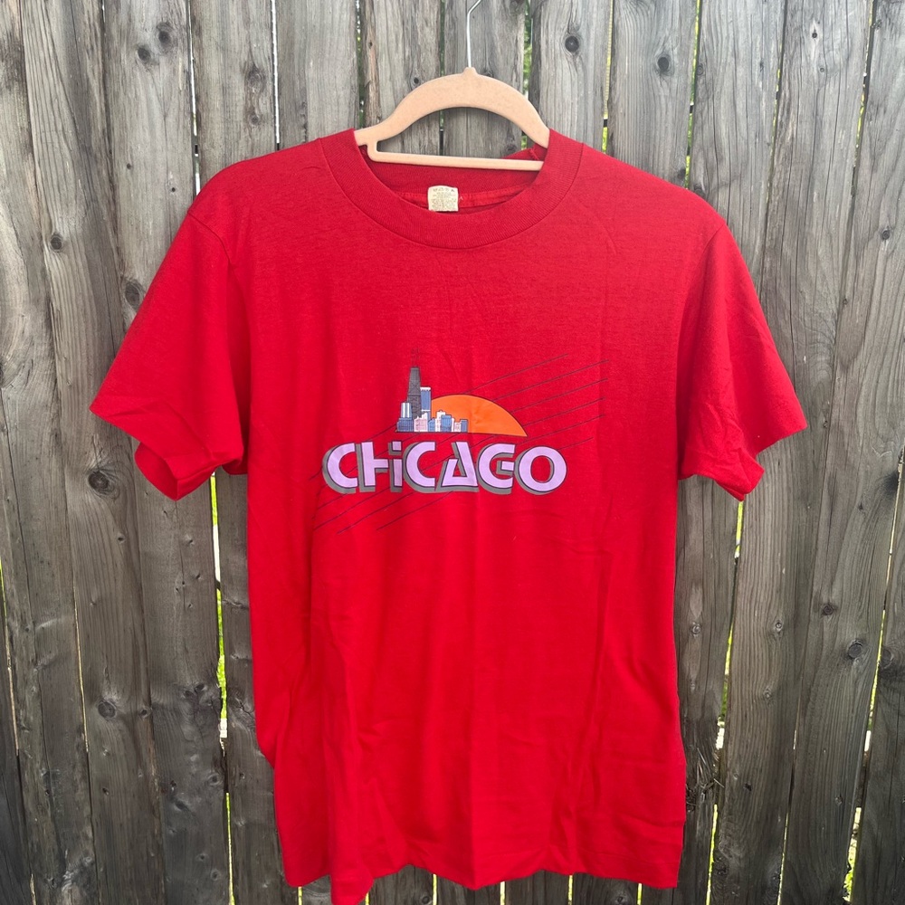 Vintage Red Chicago Graphic T-Shirt